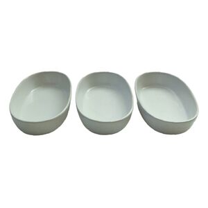 White Ceramic set of 3 Oval Appetizer Dip Fruit Bowls Serving Dishes Stackable